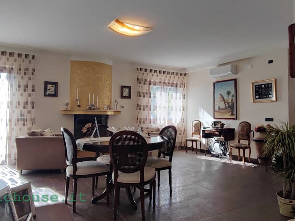 Villa a Itri in Via Comignano - Foto 4