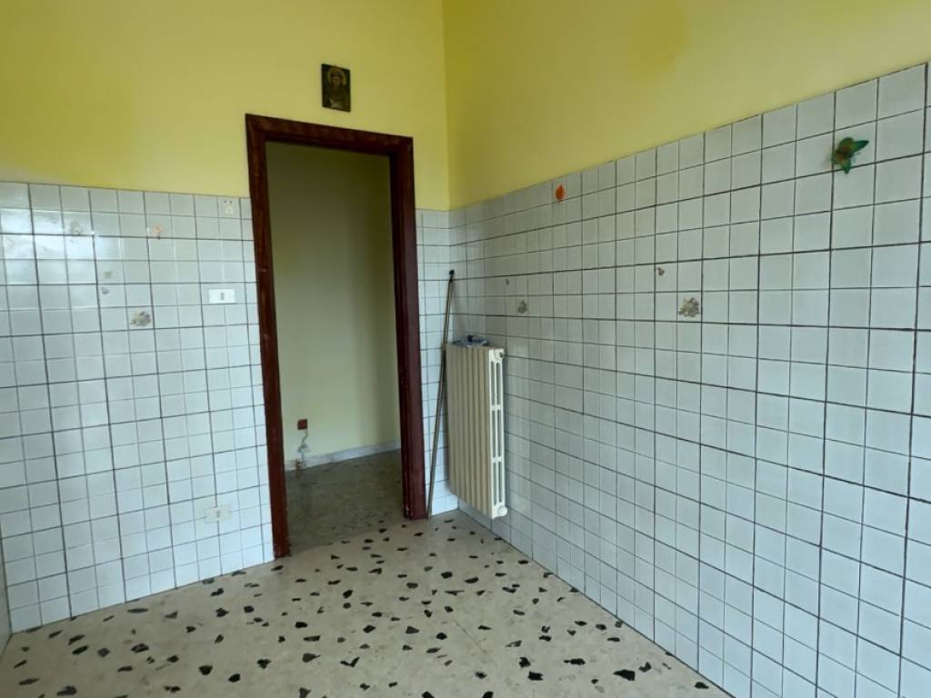 Appartamento a Frosinone in Via Fosse Ardeatine - Foto 5