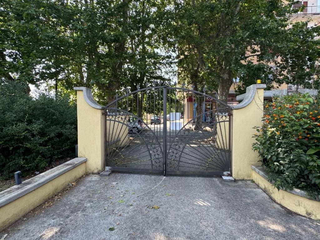 Villa a Frosinone in Via Marittima, 201 - Foto 2