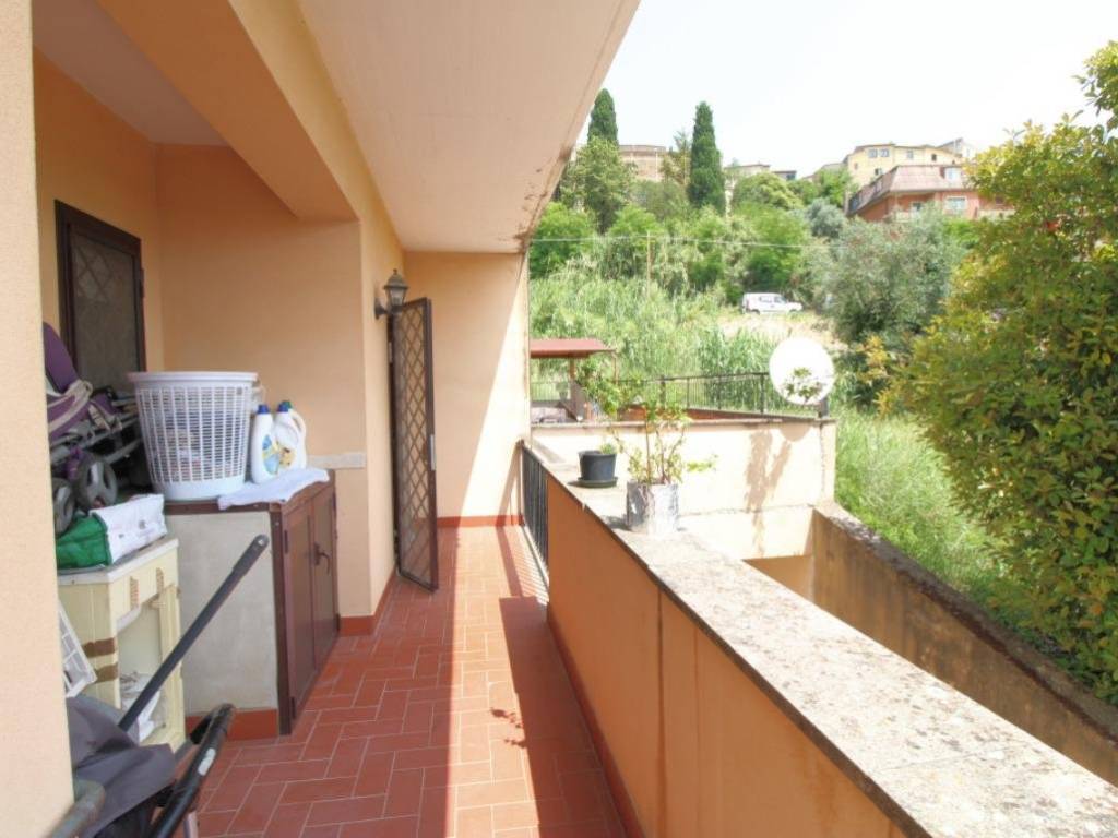 Appartamento a Montopoli di sabina in Via Campana - Foto 5