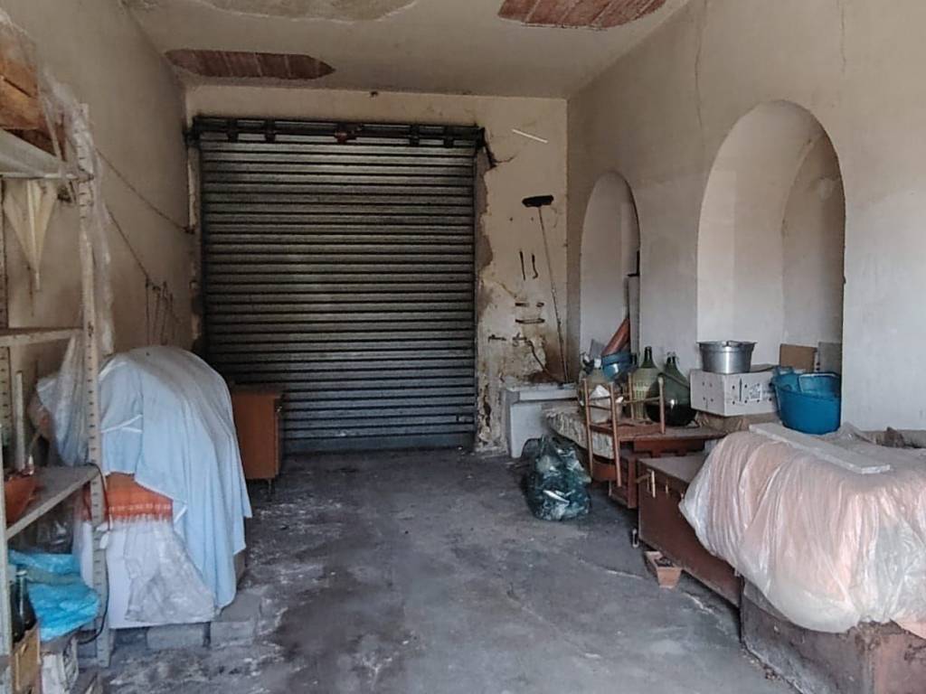 Box / garage a Frosinone in Via G. Puccini - Foto 2