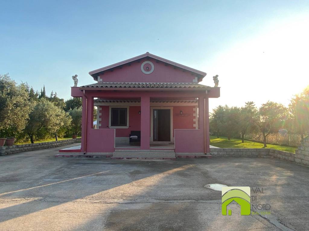 Villa a Noto in Contrada Manghisi - Foto 2