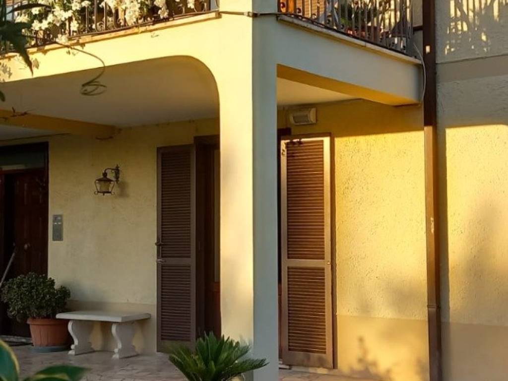 Appartamento a Trevignano romano in Via dei Platani - Foto 3
