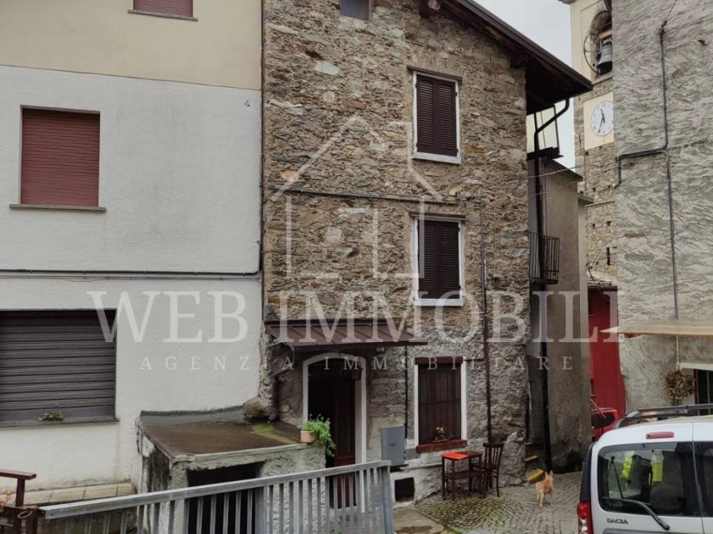 Casa indipendente a Buglio in monte in Via Giuseppe Mazzini - Foto 2