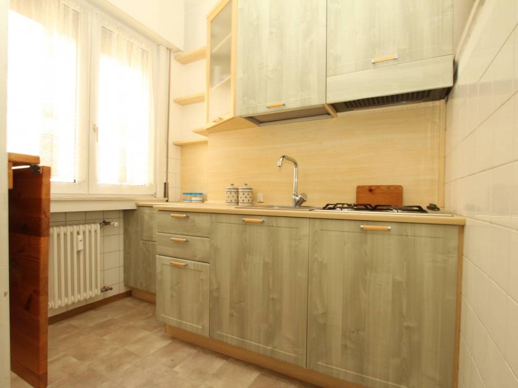 Appartamento a Bolzano in Viale Amedeo Duca d'Aosta - Foto 5