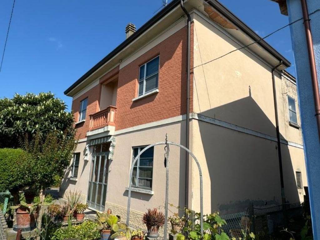 Villa a Alfonsine in Via Fiume Vecchio, 56 - Foto 3