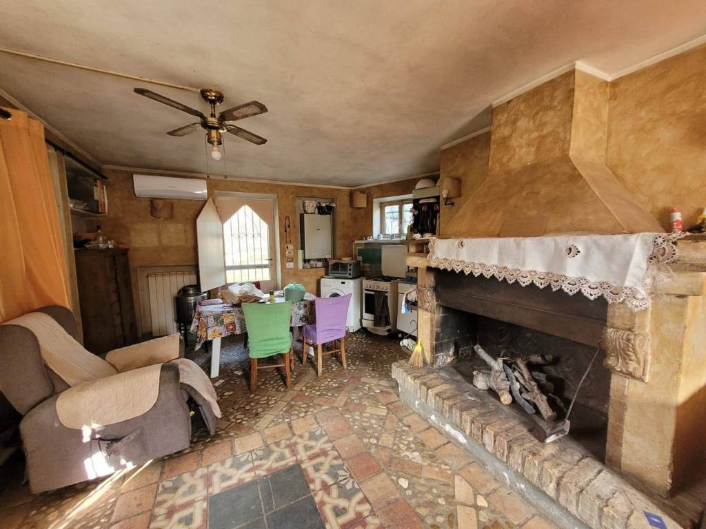 Casa indipendente a Città sant'angelo in Via Moscarola - Foto 5