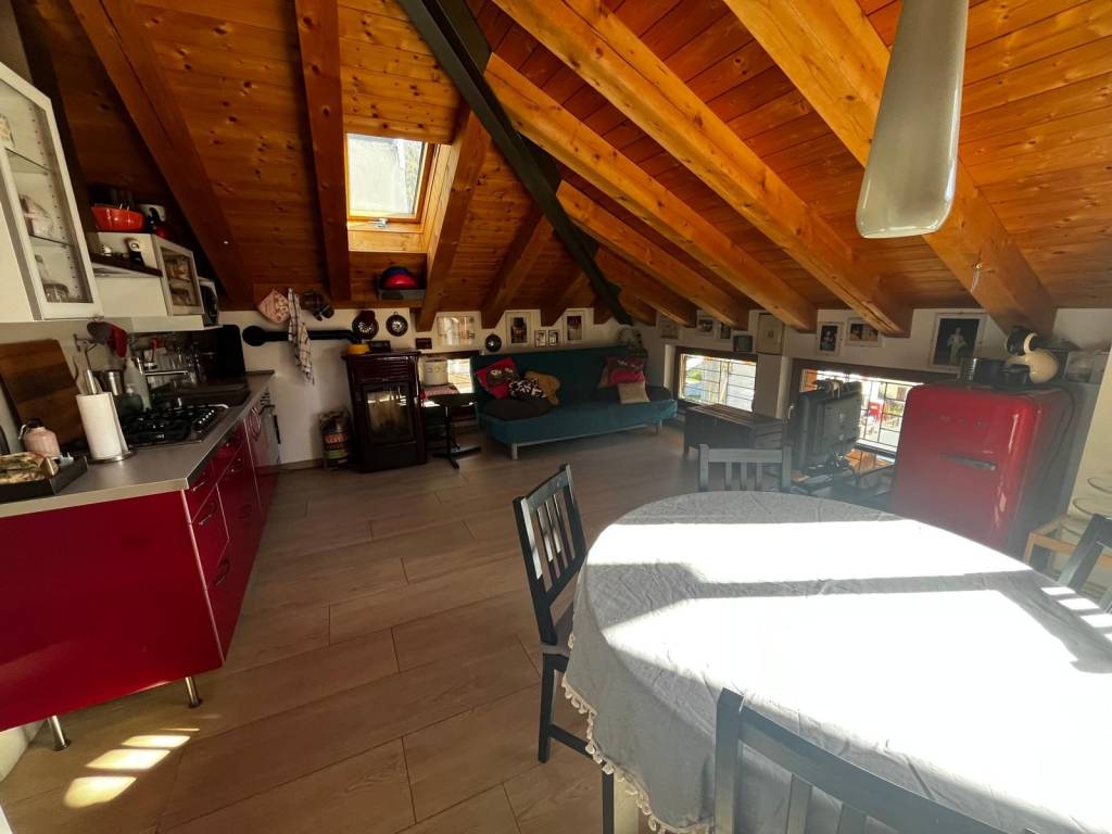 Appartamento a Vigo di cadore in Via da Rin Giovanni Fioretto - Foto 2