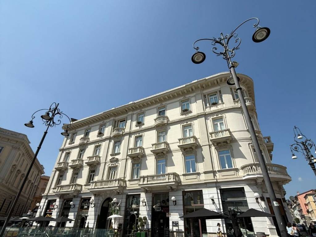 Appartamento a Avellino in Piazza della Libertà - Foto 5