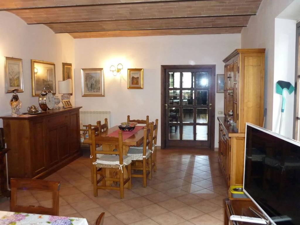 Rustico / casale a Roccastrada in Strada Provinciale Di Montemassi - Foto 3