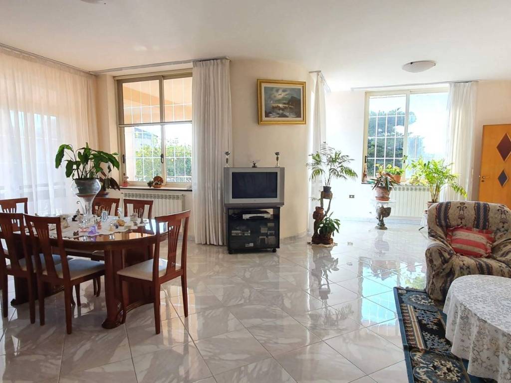 Villa a Maddaloni in Via Aldo Moro, 32 - Foto 3