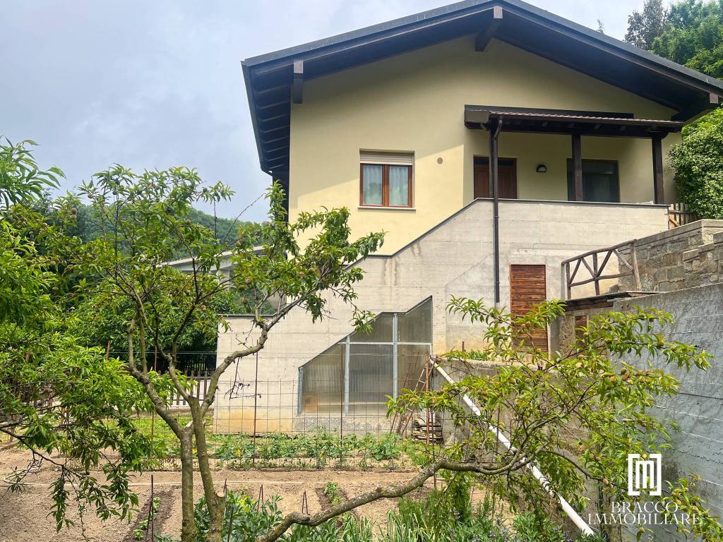 Villa a Millesimo in Via Giuseppe Verdi, 19 - Foto 3