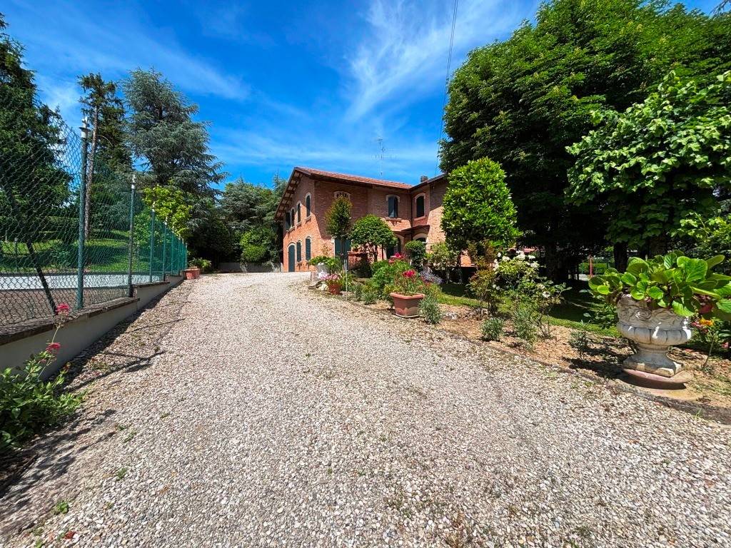 Villa a Castelvetro di modena in Via Sinistra Guerro - Foto 3