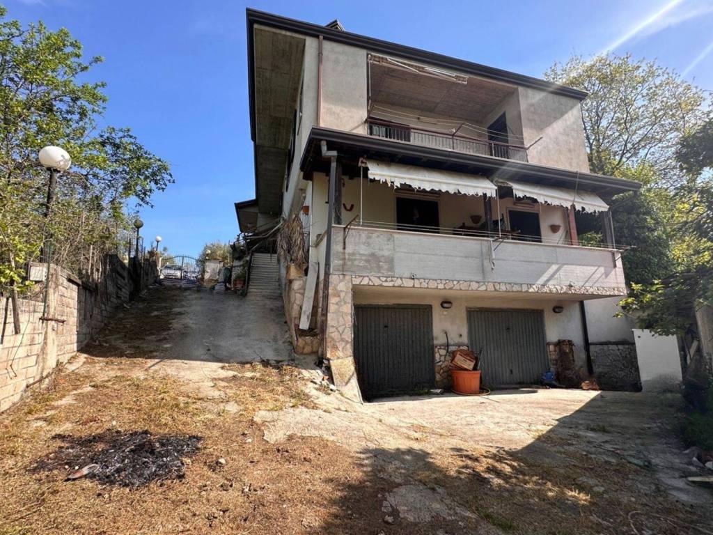 Villa a Frosinone in Via Perseo - Foto 2