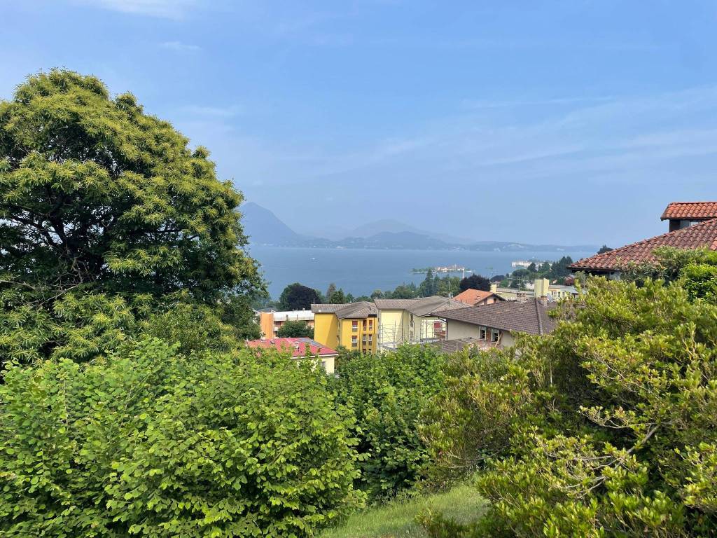 Appartamento a Baveno in Via degli Alpini, 18 - Foto 3
