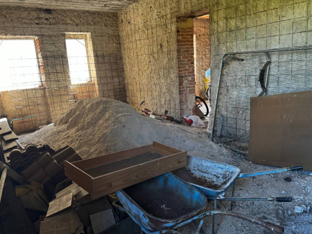 Casa indipendente a Frosinone in Via Casaleno - Foto 4