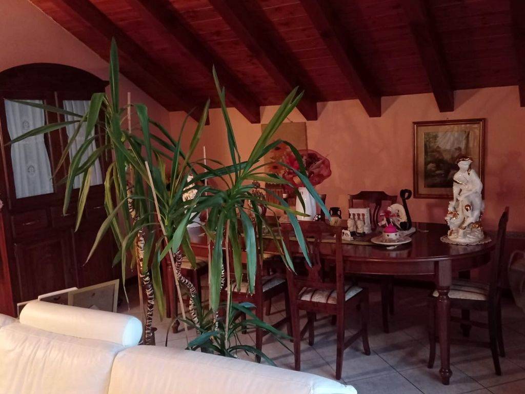Appartamento a Omegna in Via Tre Cascine - Foto 3