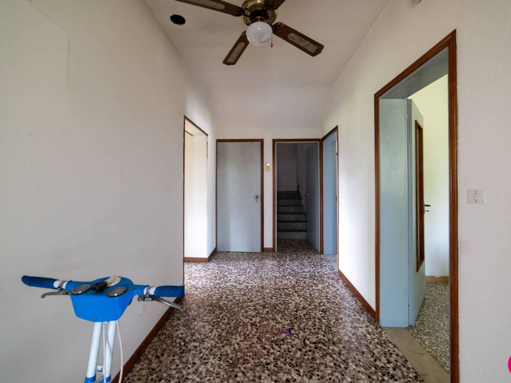 Villa a Azzano decimo in Viale Rimembranze - Foto 4