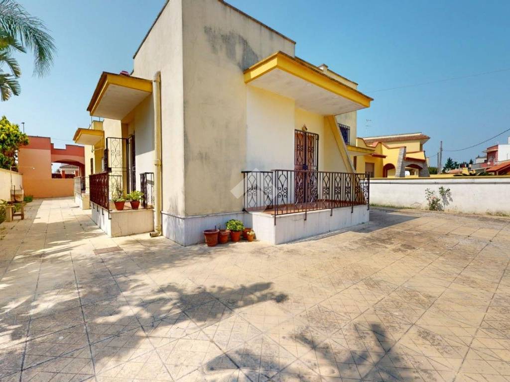 Villa a Brindisi in Via Stazione, 154 - Foto 3
