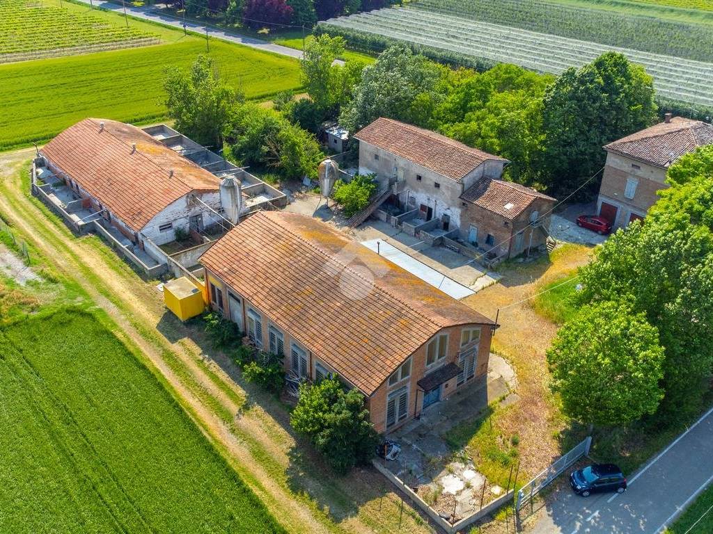 Rustico / casale a Campogalliano in Via Chiesa Panzano, 15 - Foto 4