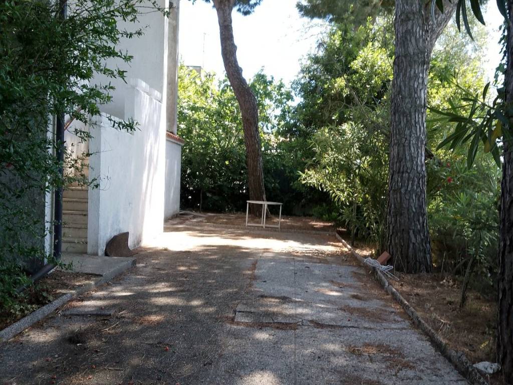 Villa a Comacchio in Viale Vincenzo Bellini, 2 - Foto 3