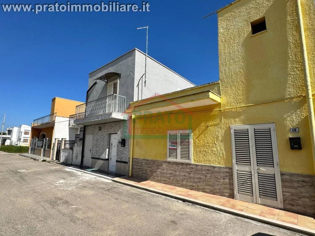 Villa a Trepuzzi in Via Della Spugna, 15 - Foto 2