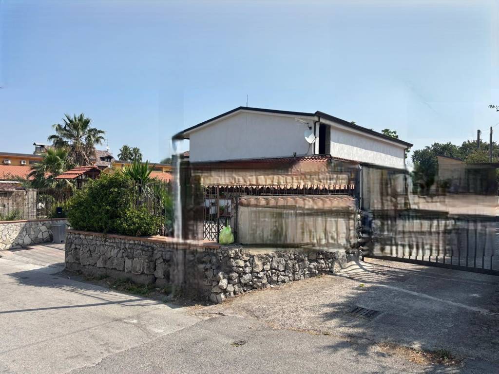 Attico / mansarda a Angri in Via Casalanario - Foto 2