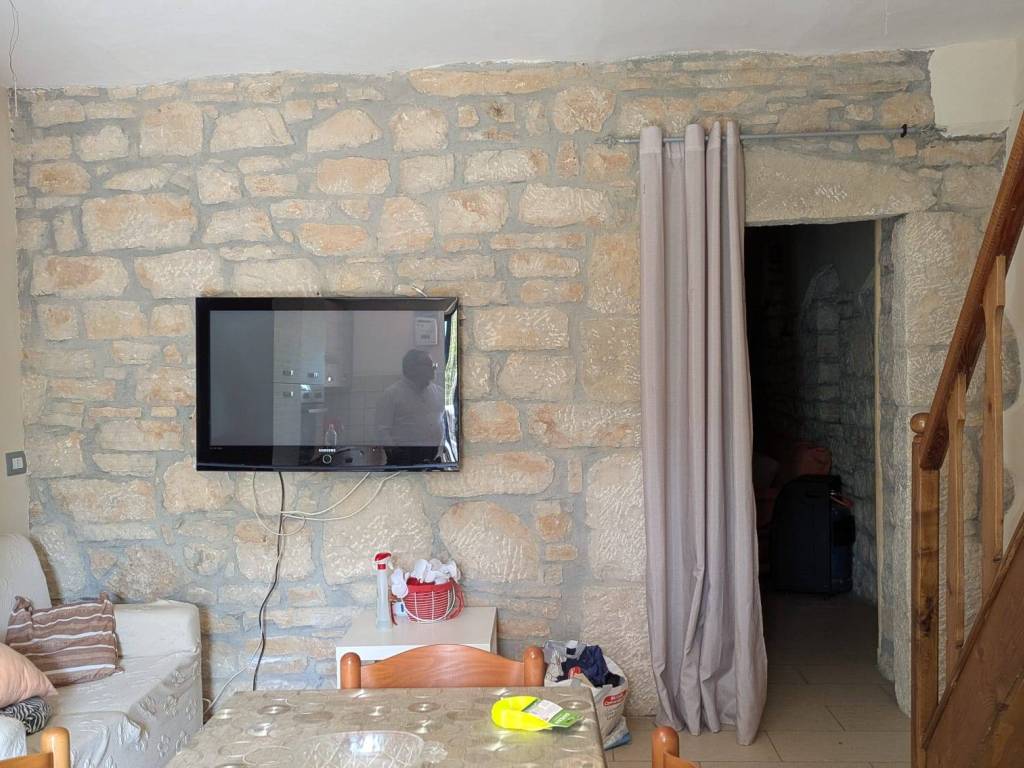 Casa indipendente a Isernia in Strada Provinciale Valle Soda - Foto 2
