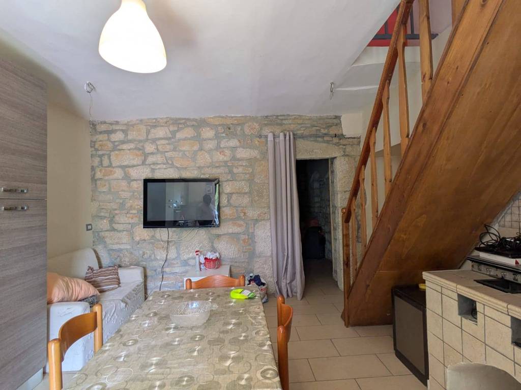 Casa indipendente a Isernia in Strada Provinciale Valle Soda - Foto 3