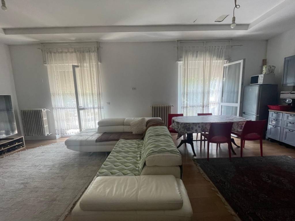 Appartamento a Asti in Corso Luigi Einaudi - Foto 4