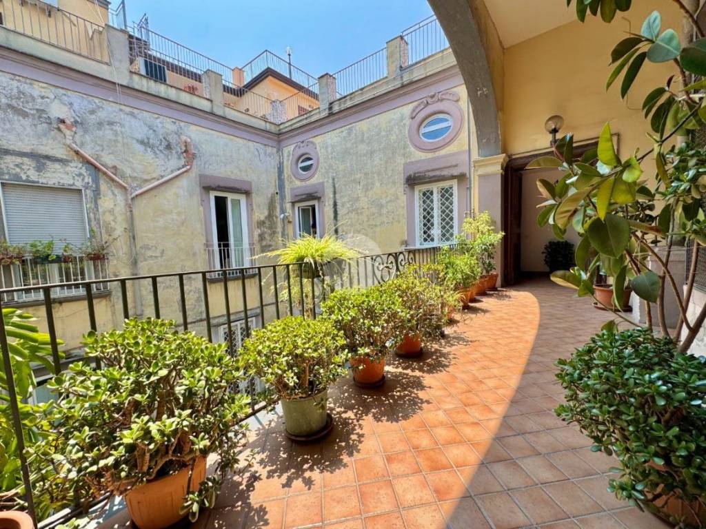 Appartamento a Napoli in Via dei Tribunali, 197 - Foto 5