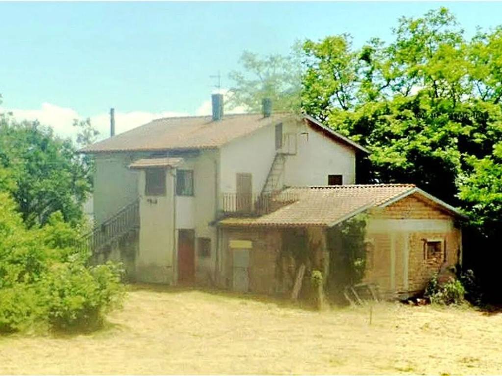 Rustico / casale a Acquapendente in Strada Torre Alfina S.N.C. - Foto 4