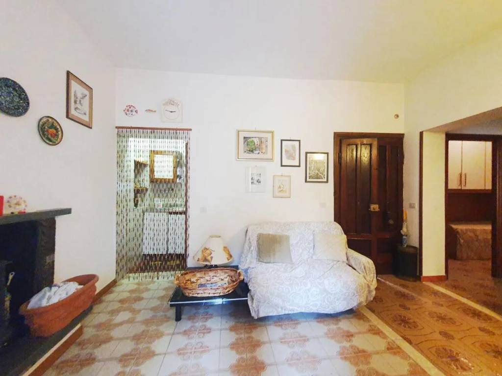 Appartamento a Acquapendente in Via Cesare Battisti - Foto 3