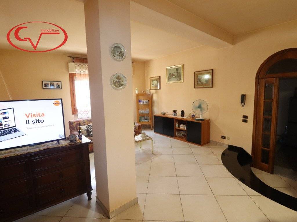 Casa indipendente a Montevarchi in Via Leona - Foto 3