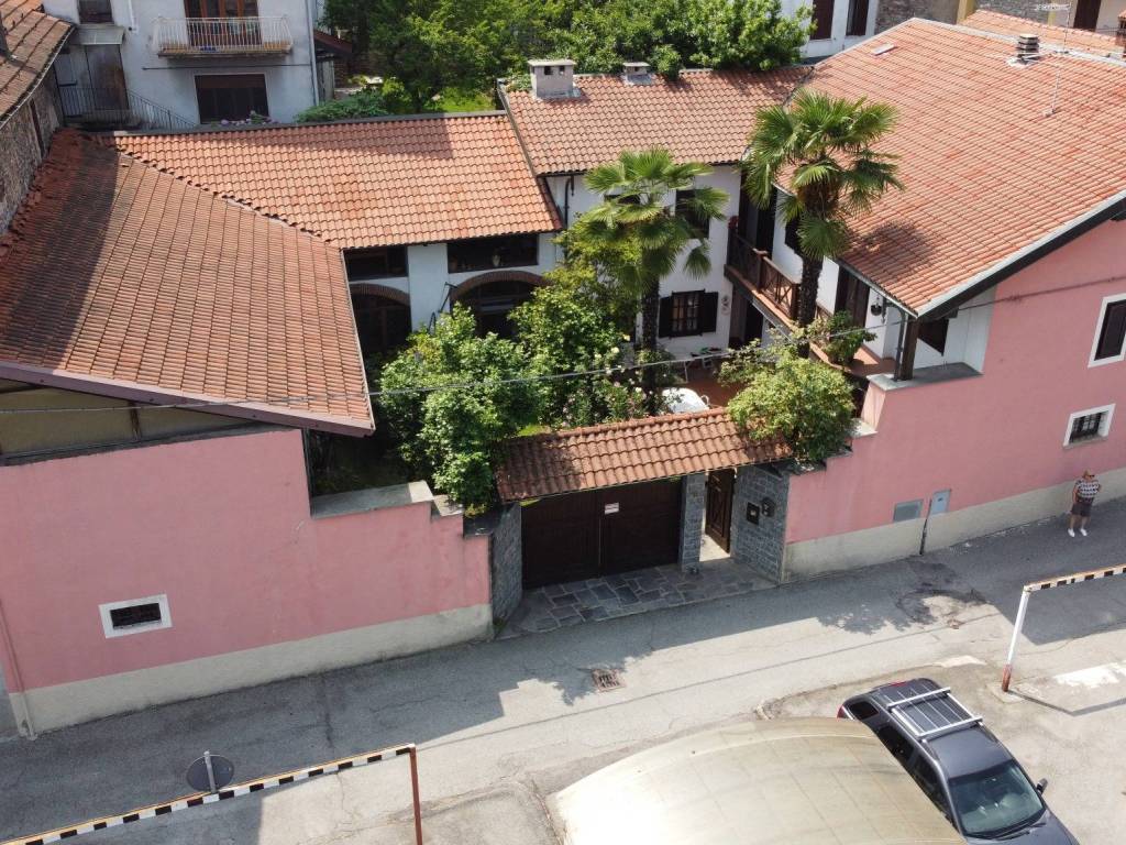 Casa indipendente a Invorio in Via Cesare Battisti - Foto 3