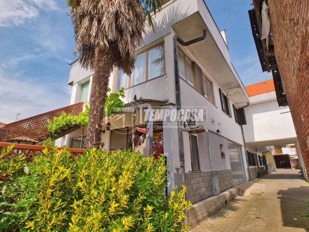 Villa a Casalino in Via San Pietro - Foto 2