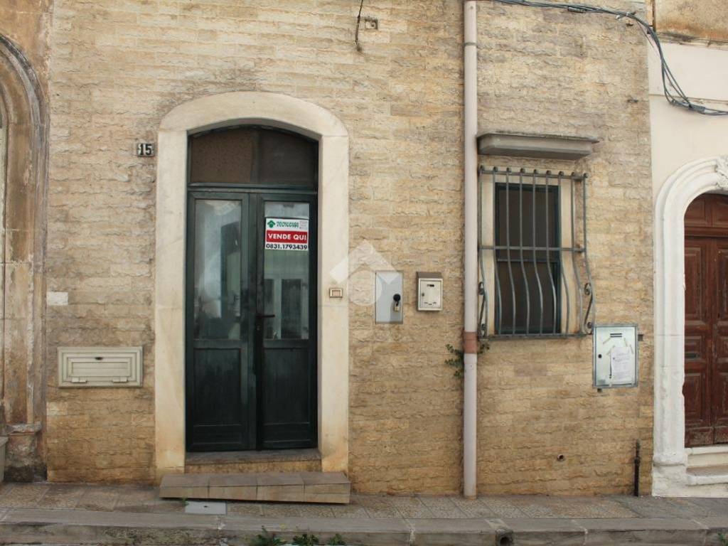 Appartamento a Carovigno in Via V. Andriani, 15 - Foto 2