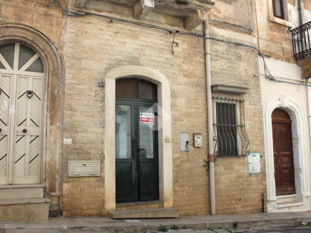 Appartamento a Carovigno in Via V. Andriani, 15 - Foto 3