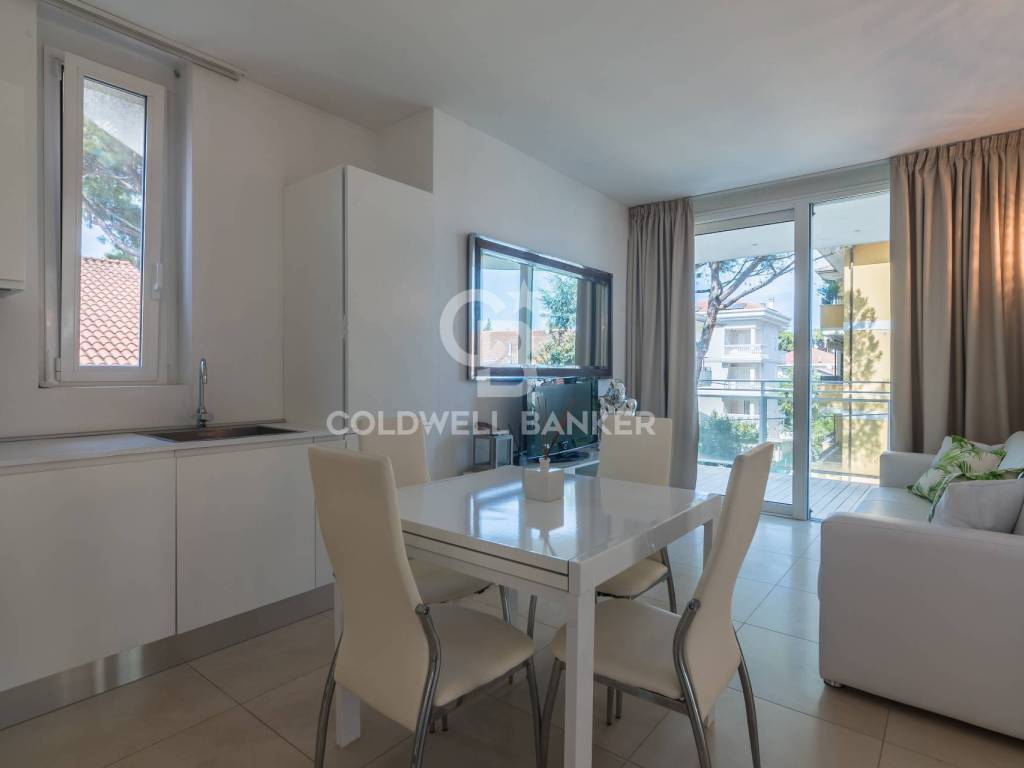 Appartamento a Riccione in Viale Camillo Benso di Cavour - Foto 4
