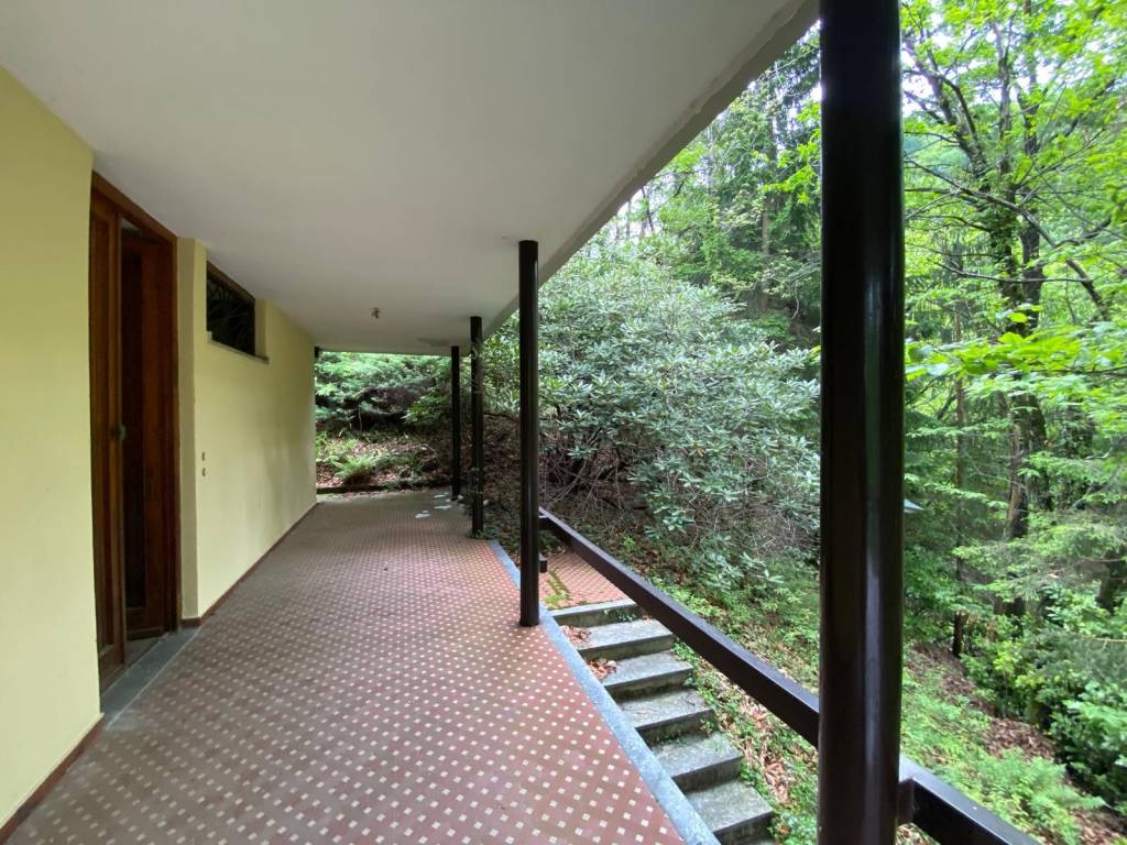 Villa a Valganna in Via Gerolamo Isella, 4 - Foto 5