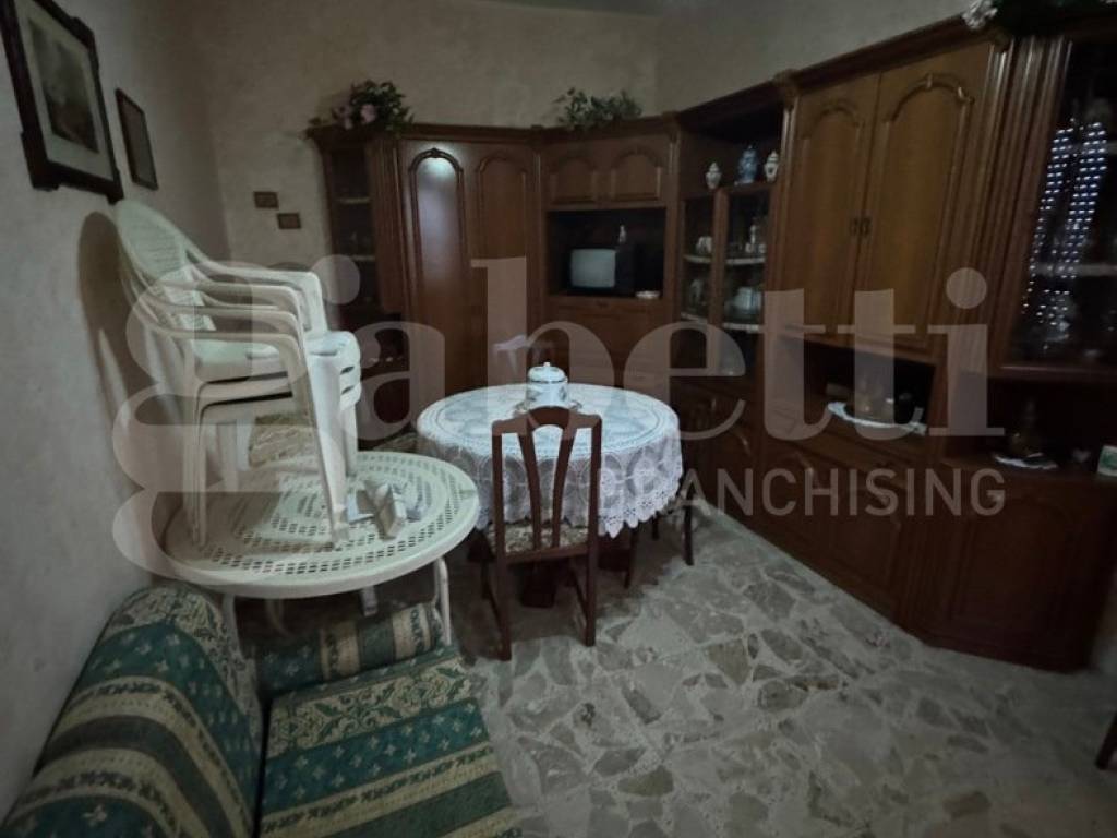 Palazzo / stabile a Pietraperzia in VIA MINICONE , 39 - Foto 2