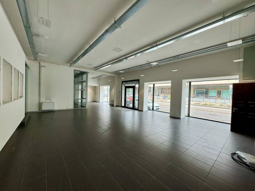 Immobile a Azzate in Via Piave, 90 - Foto 2