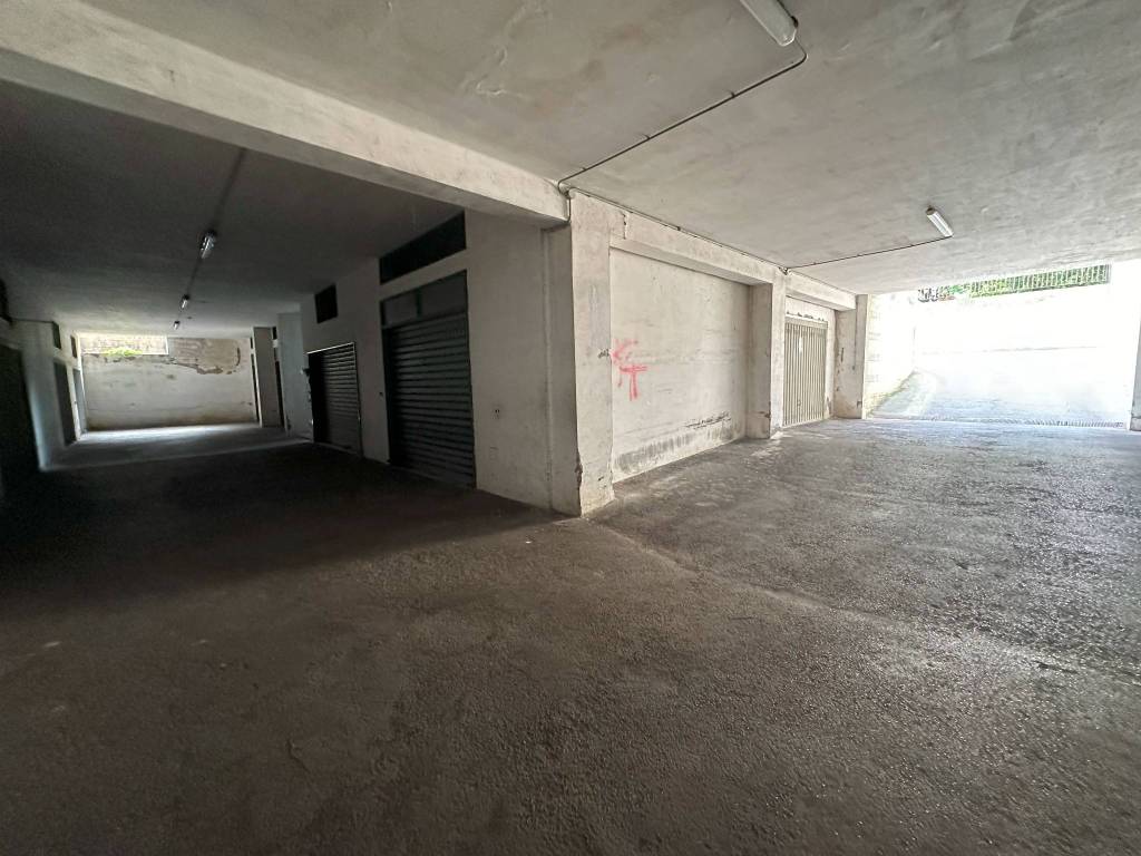 Box / garage a Angri in Corso Vittorio Emanuele - Foto 5