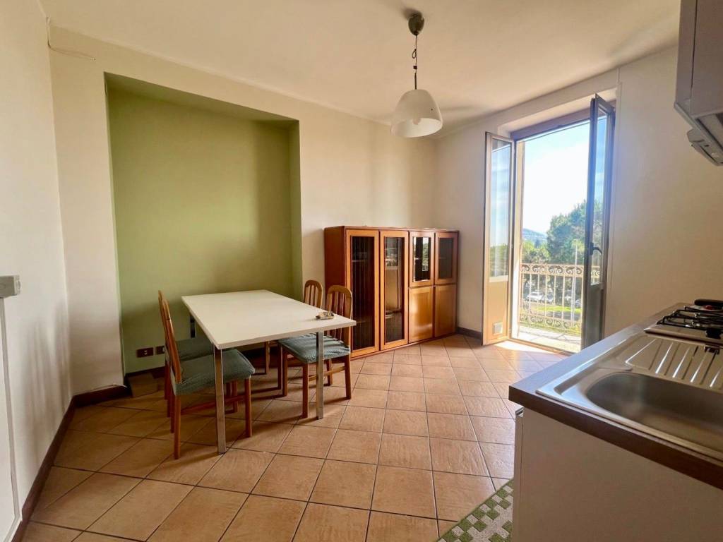 Appartamento a Biella in Via Carlo Felice Trossi, 6 - Foto 3