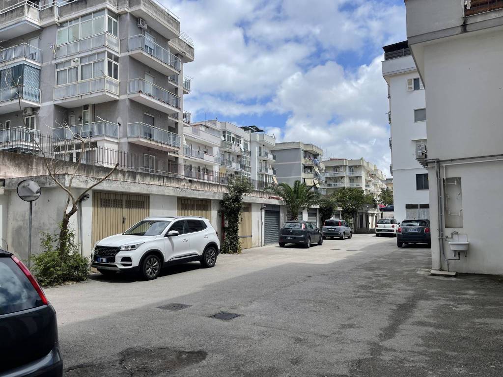 Box / garage a Scafati in Via Francesco Bonaduce - Foto 5