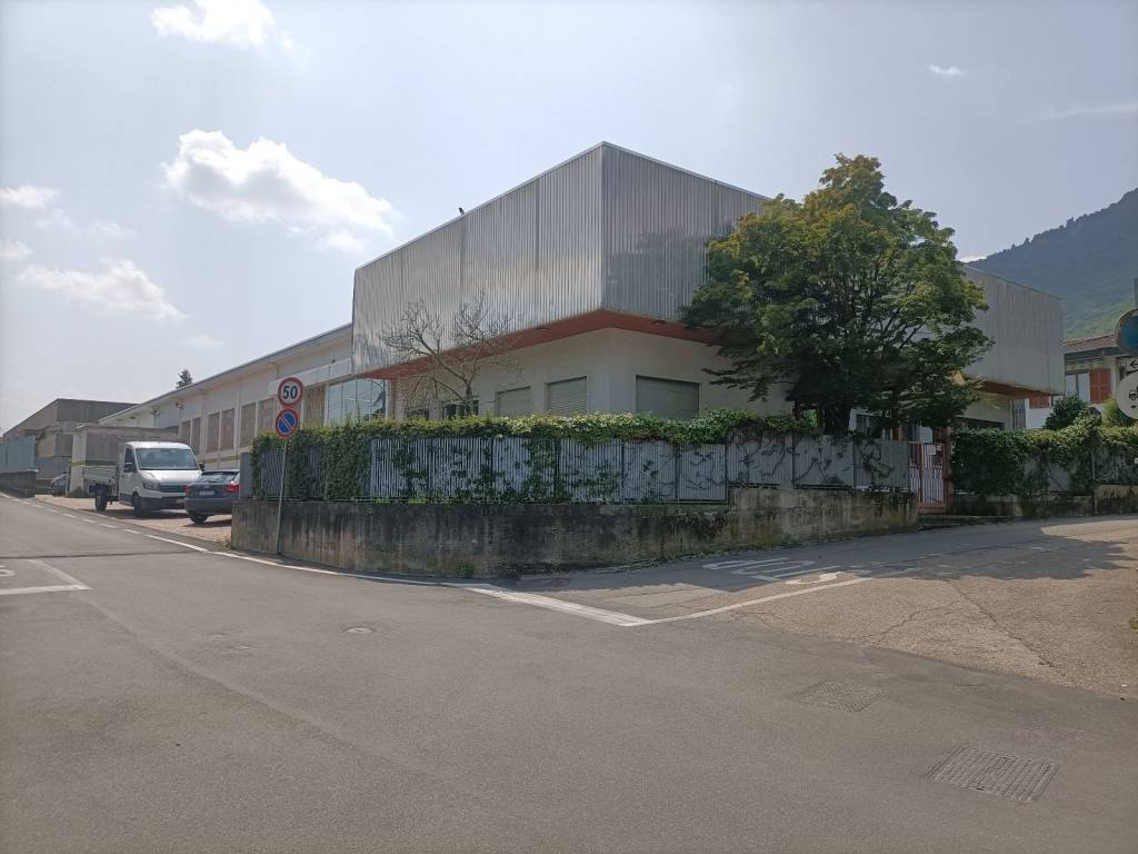 Immobile a Bisuschio in Via Fratelli Rosselli - Foto 4