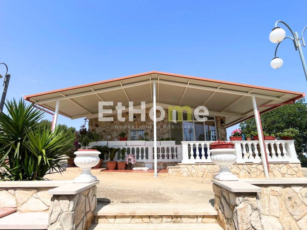 Villa a Andria in Contrada Sperlungano - Foto 3