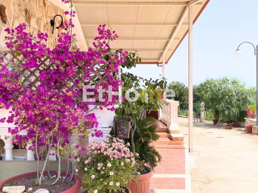 Villa a Andria in Contrada Sperlungano - Foto 4