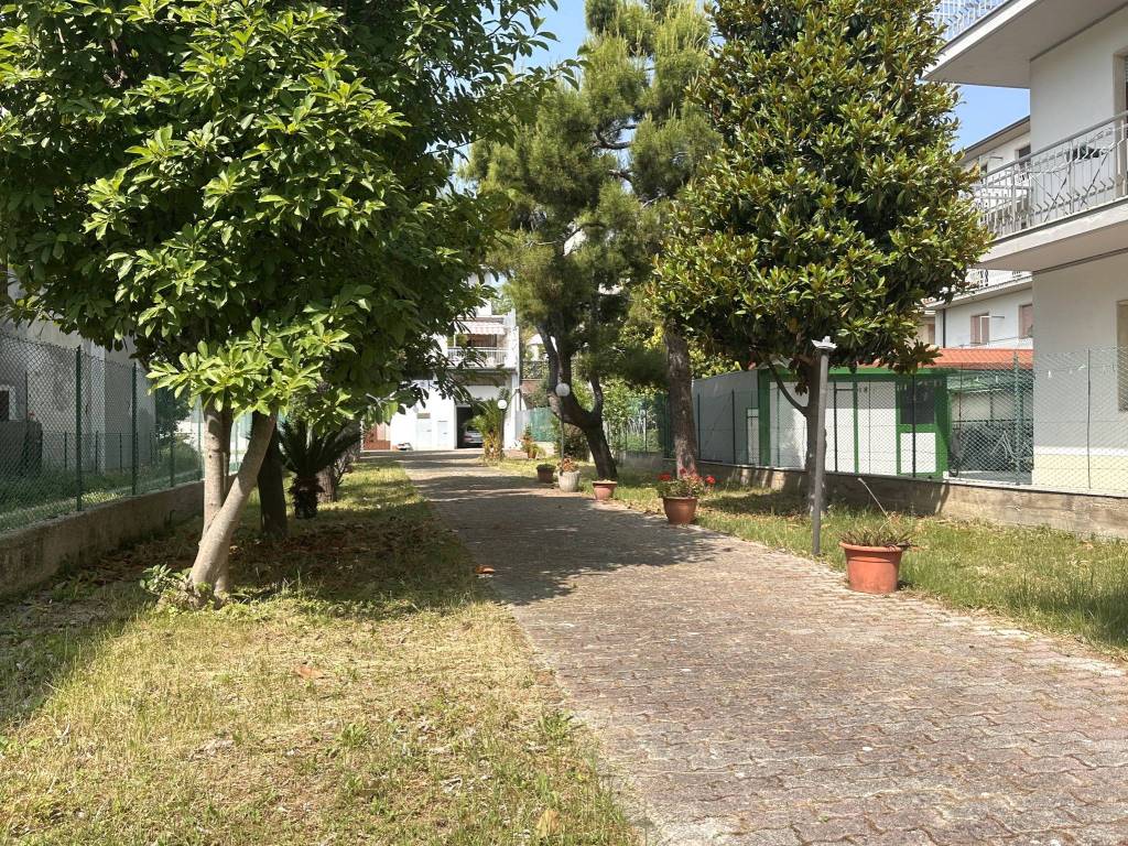 Palazzo / stabile a San benedetto del tronto in Via Nazario Sauro, 78 - Foto 4