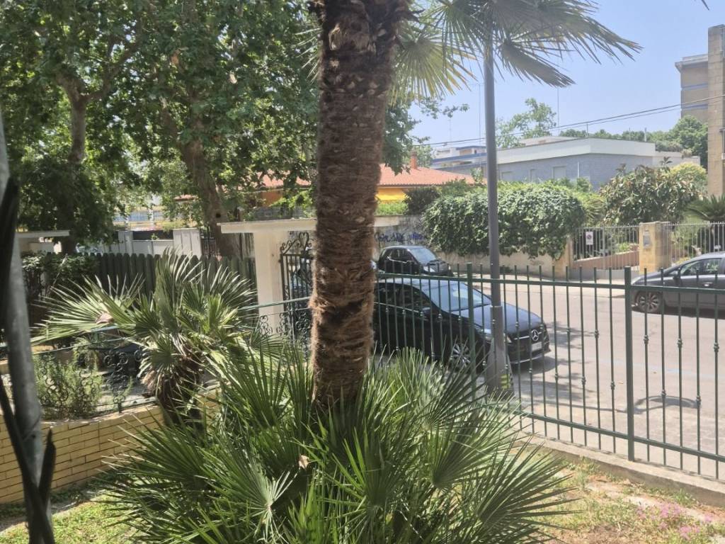 Villetta a schiera a Lecce in Via Alfredo Catalani - Foto 5
